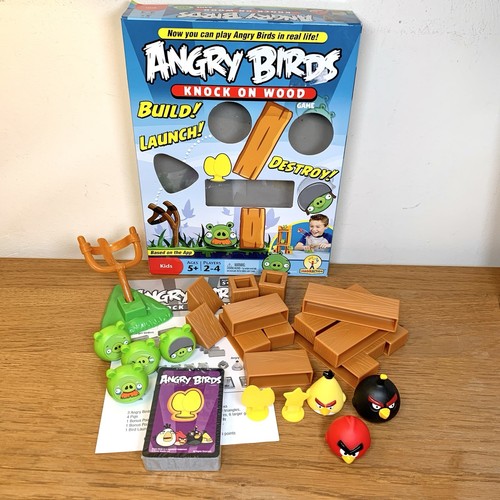 Angry birds knock wood - on,